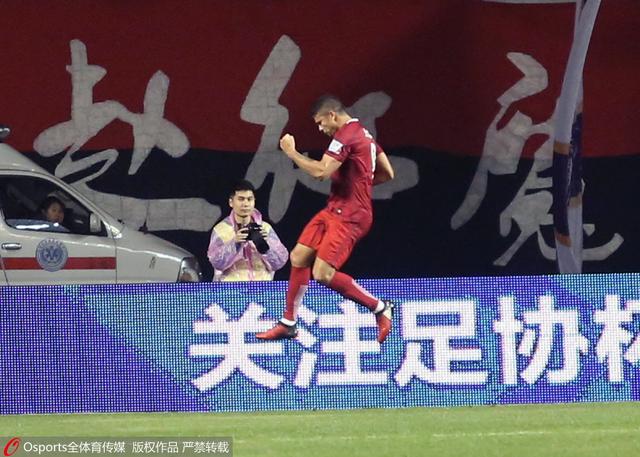 李大刀听到这话，又怕又怒。